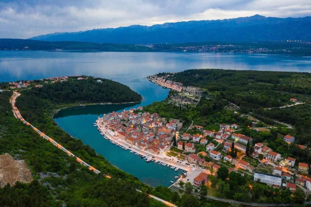 Apartments Cetiri Sestrice Novigrad  Εξωτερικό φωτογραφία